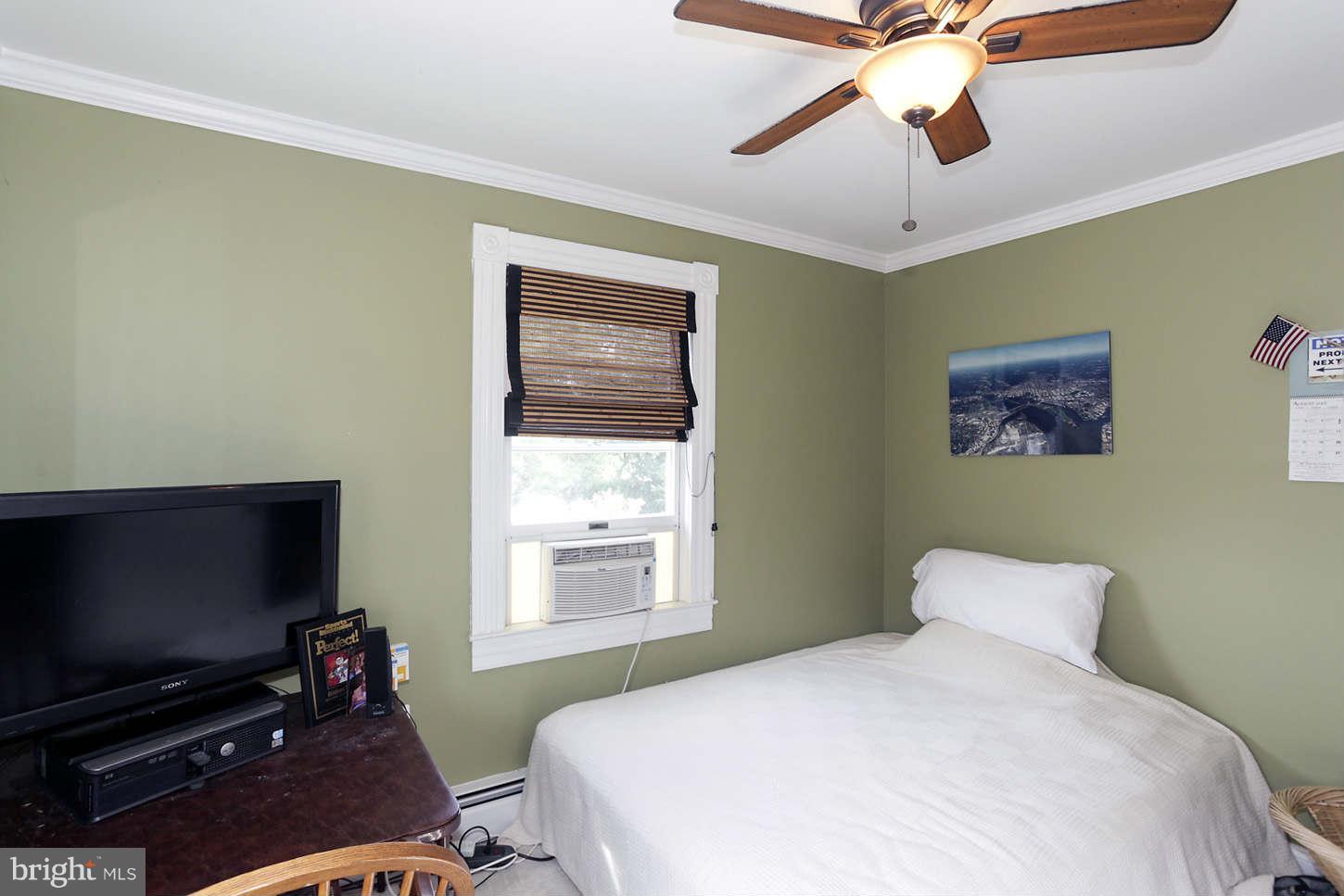 6184 Old Washington Road Elkridge, MD 21075 - Photo 14 of 22 Bedroom 2