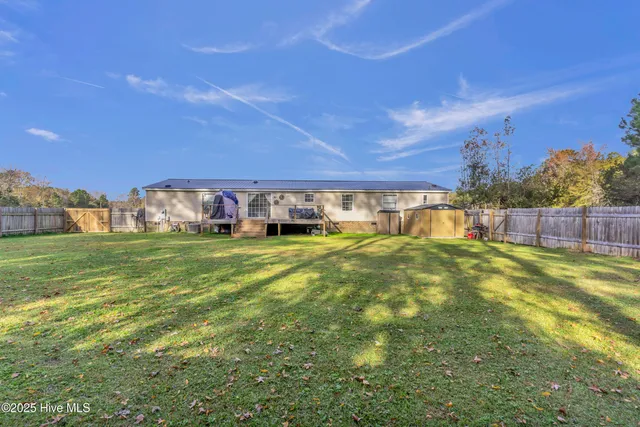 $199,900 | 406 King Arthur Drive, Whiteville, NC 28472