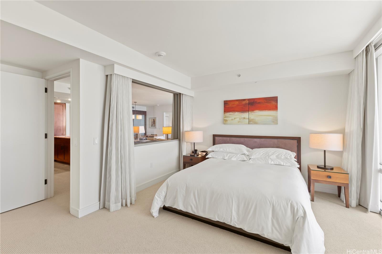 223 Saratoga Road, Unit 2706 Honolulu, HI 96815 - Photo 8 of 25