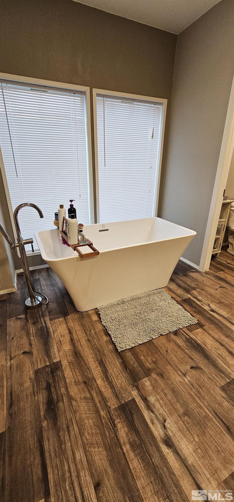 116 Victorine Drive Kingston, NV 89310 - Photo 17 of 25 a view of a room with wooden floor