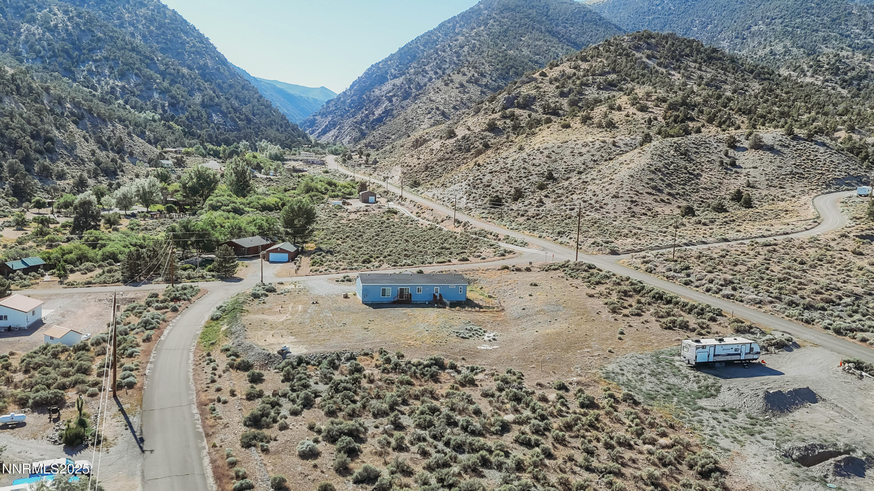 116 Victorine Drive Kingston, NV 89310 - Photo 7 of 25 a view of a wooden floor with a yard