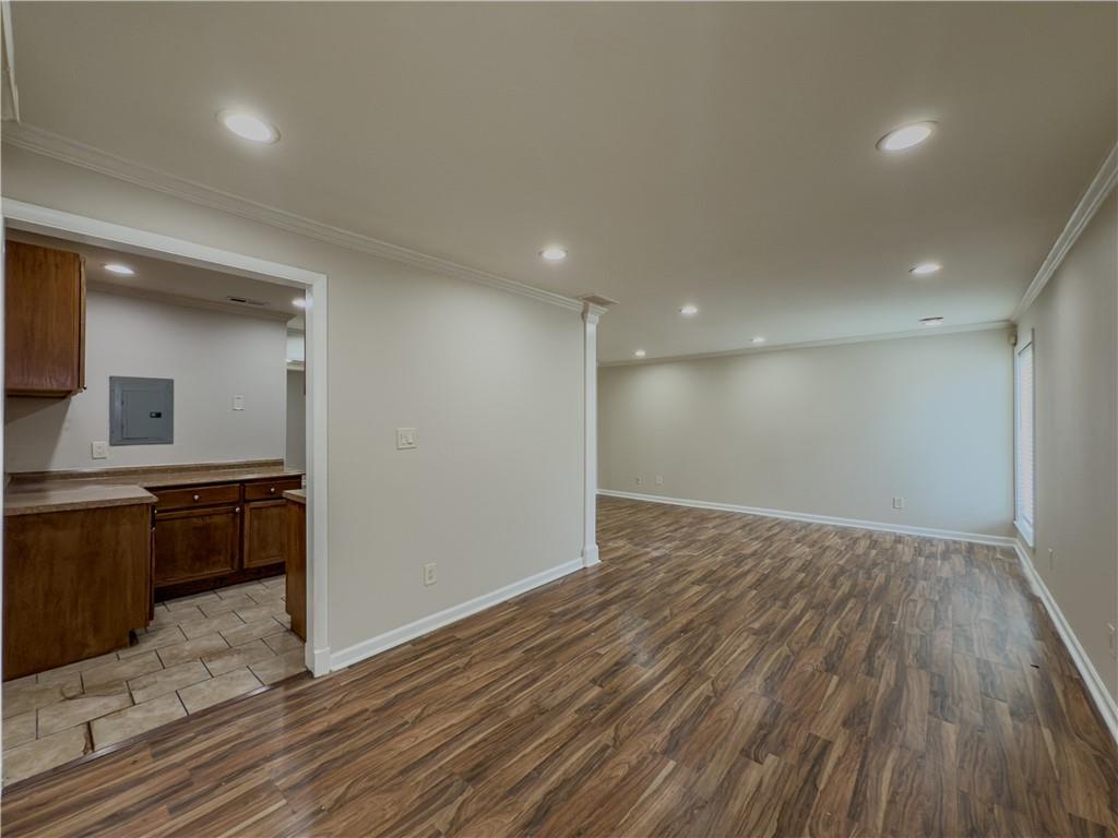 3301 Henderson Mill Road, Unit D3 Atlanta, GA 30341 - Photo 7 of 32 a view of a kitchen from the hallway