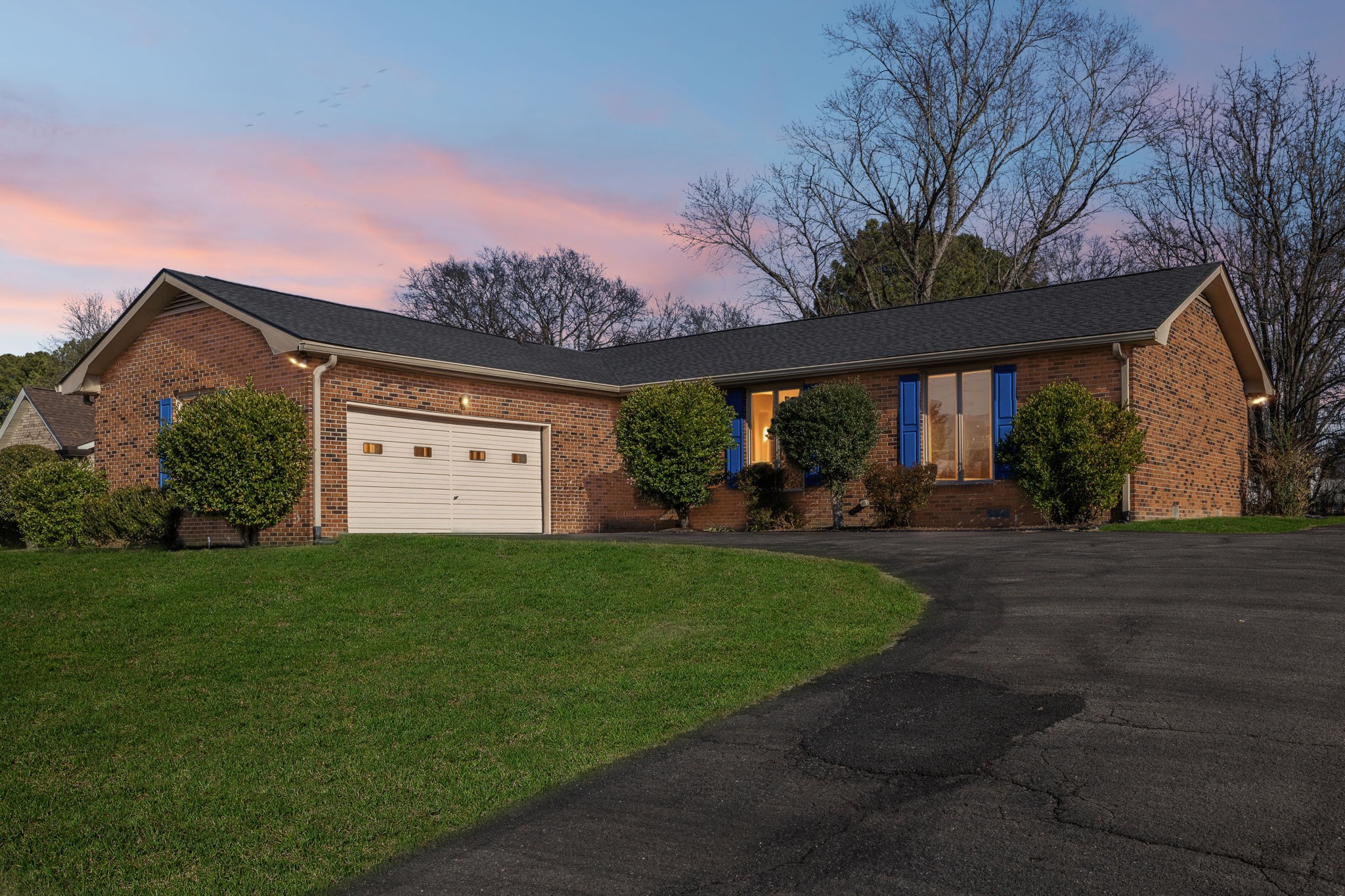 1896 Saundersville Ferry Road Mount Juliet, TN 37122 - Photo 3 of 38