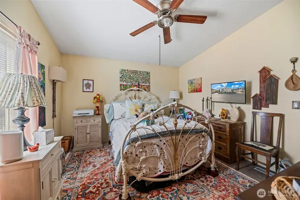 $115,000 | 10716 61st Street East, Unit 108, Puyallup, WA 98372