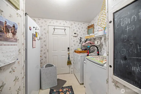 $115,000 | 10716 61st Street East, Unit 108, Puyallup, WA 98372