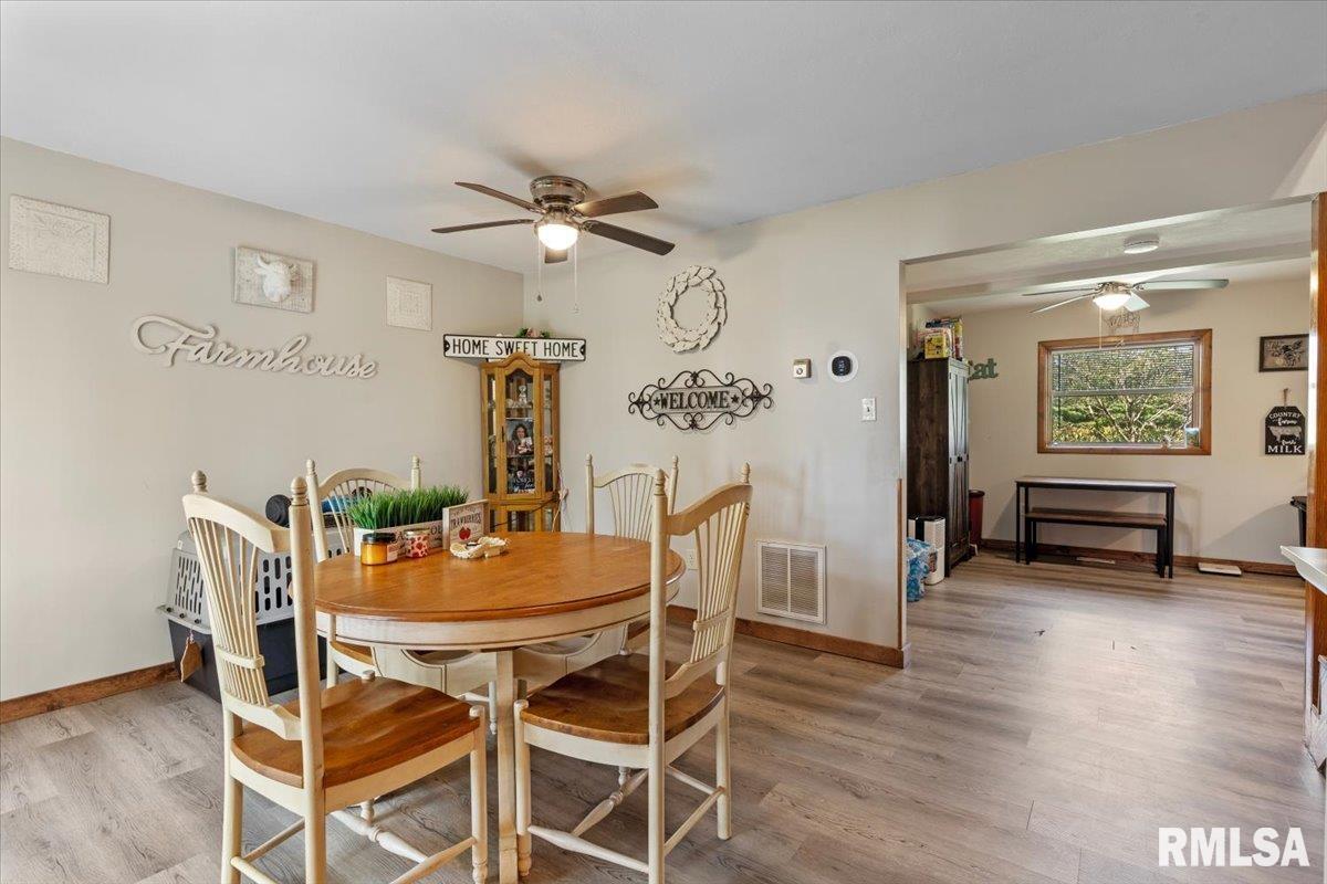 34187 East 6th Road Pawnee, IL 62558 - Photo 6 of 40 Gallery Image 6