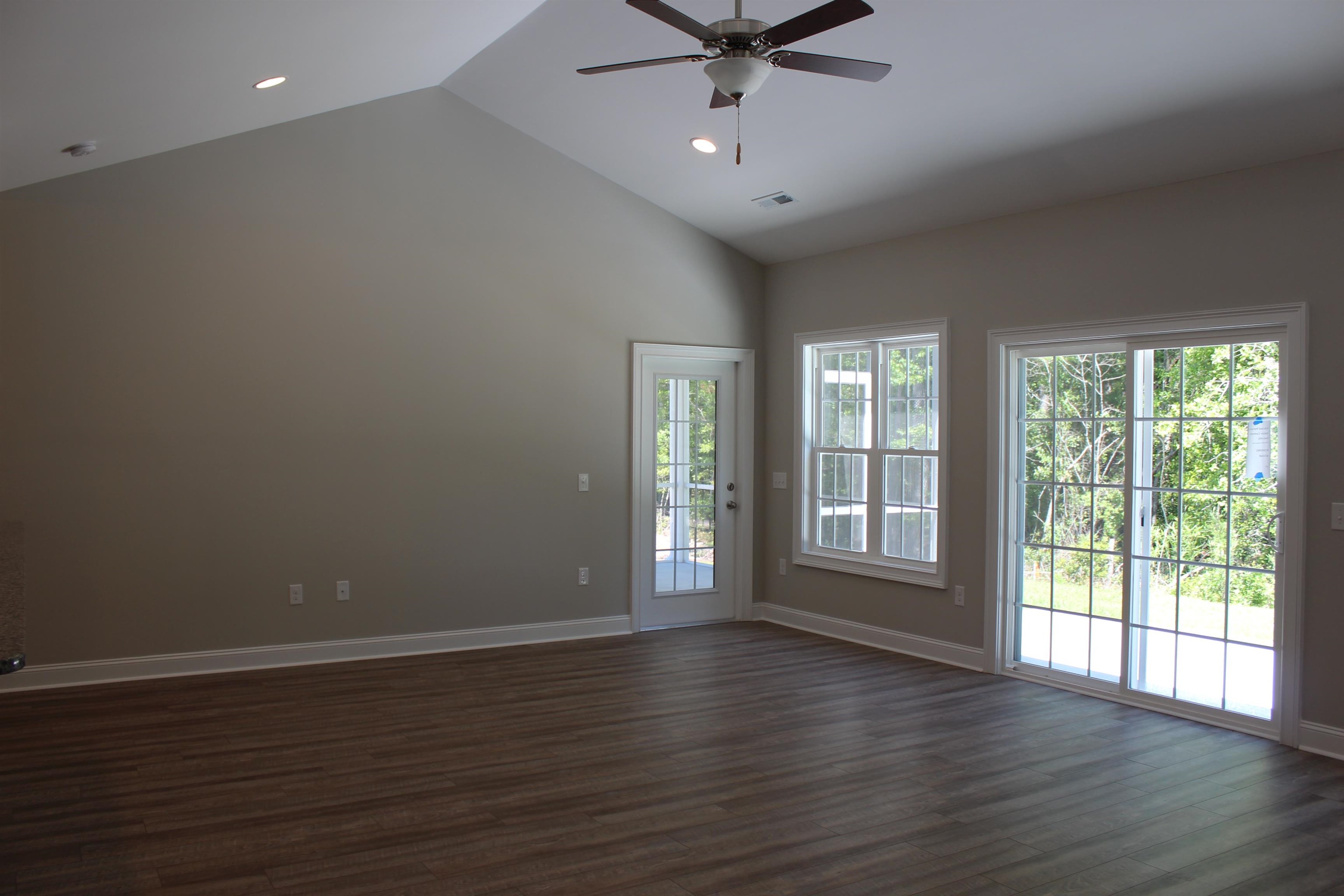 88 Duford Road Nichols, SC 29581 - Photo 2 of 14