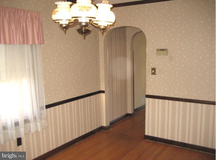 2823 Topaz Road Parkville, MD 21234 - Photo 8 of 25 Dining Room