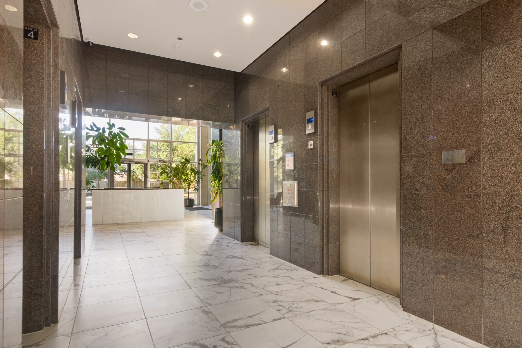 9800 Centre Parkway, Unit 1003 Houston, TX 77036 - Photo 23 of 29 a bathroom with a glass shower door