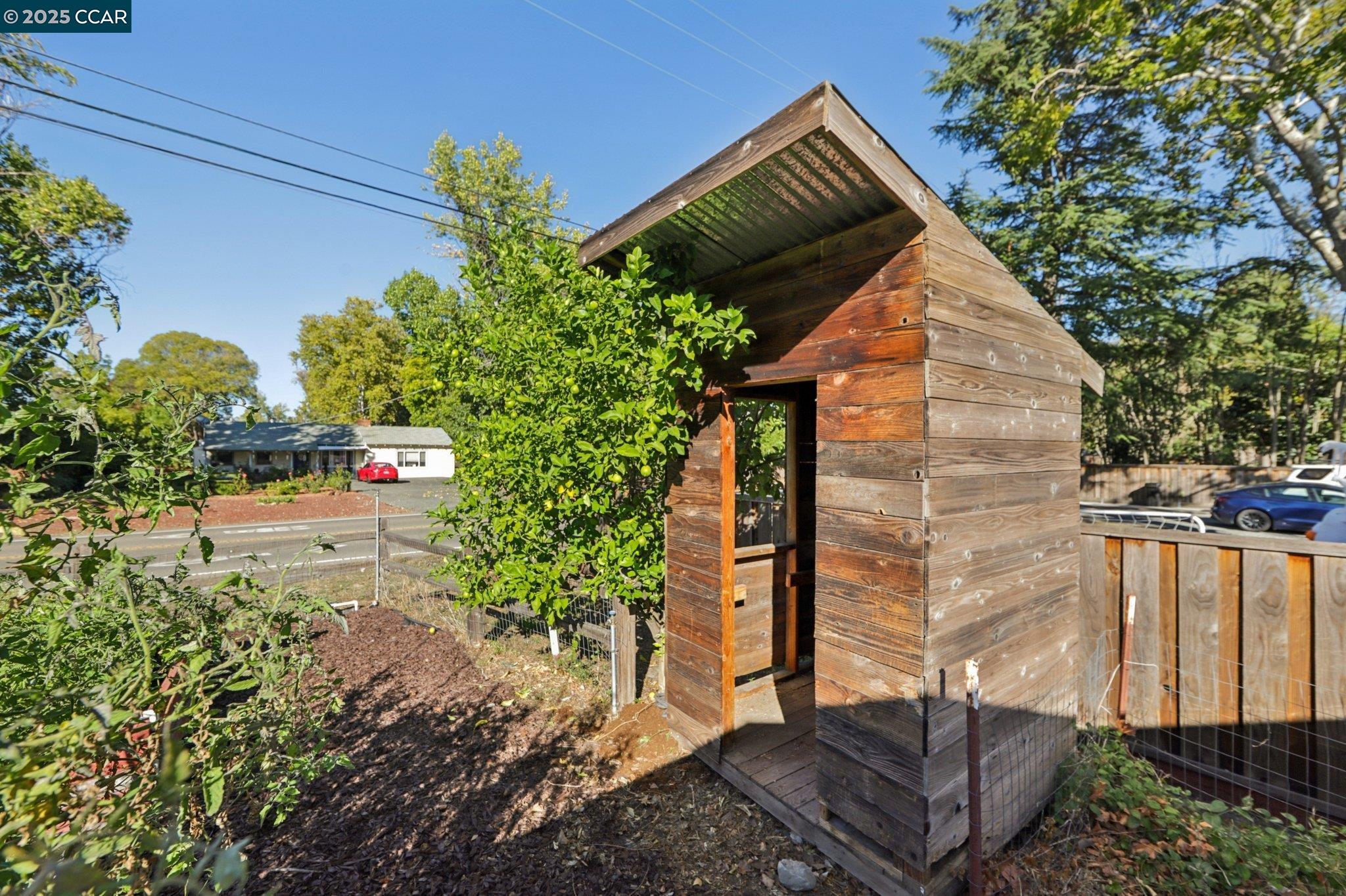 112 Lorie Court Walnut Creek, CA 94595 - Photo 32 of 36