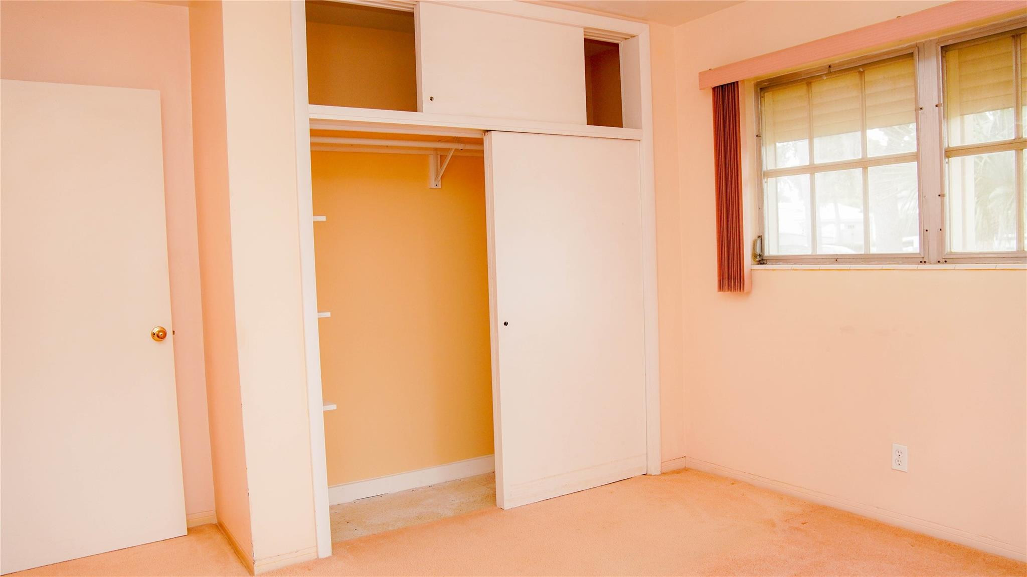 3322 Coolidge Street Hollywood, FL 33021 - Photo 15 of 32 Guest Bedroom 1