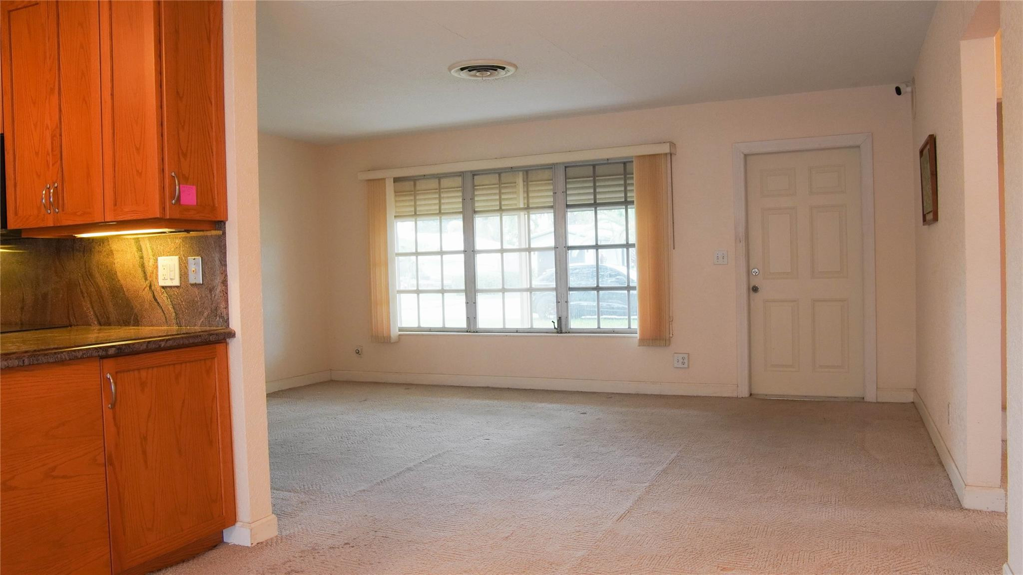 3322 Coolidge Street Hollywood, FL 33021 - Photo 5 of 32 Main Area