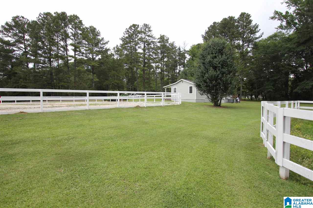 4015 Nixon Road Bessemer, AL 35022 - Photo 9 of 17
