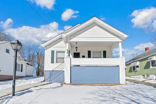 $165,000 | 1856 Kenwood Boulevard Southeast, Roanoke, VA 24013