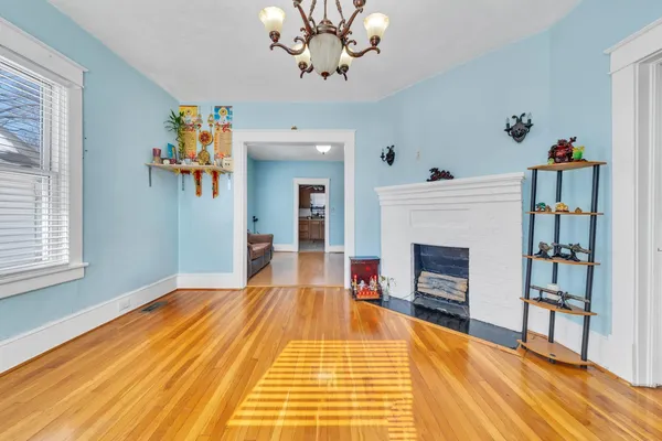 $165,000 | 1856 Kenwood Boulevard Southeast, Roanoke, VA 24013