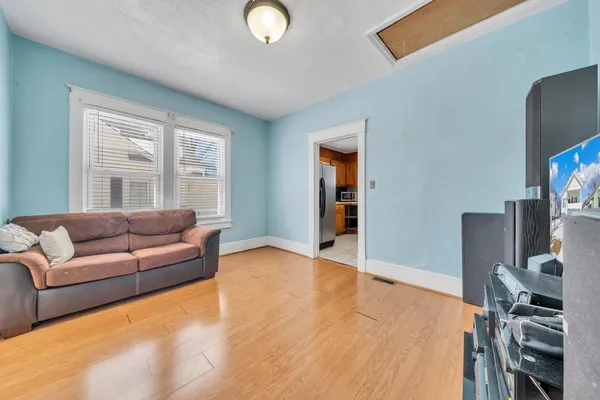 $165,000 | 1856 Kenwood Boulevard Southeast, Roanoke, VA 24013