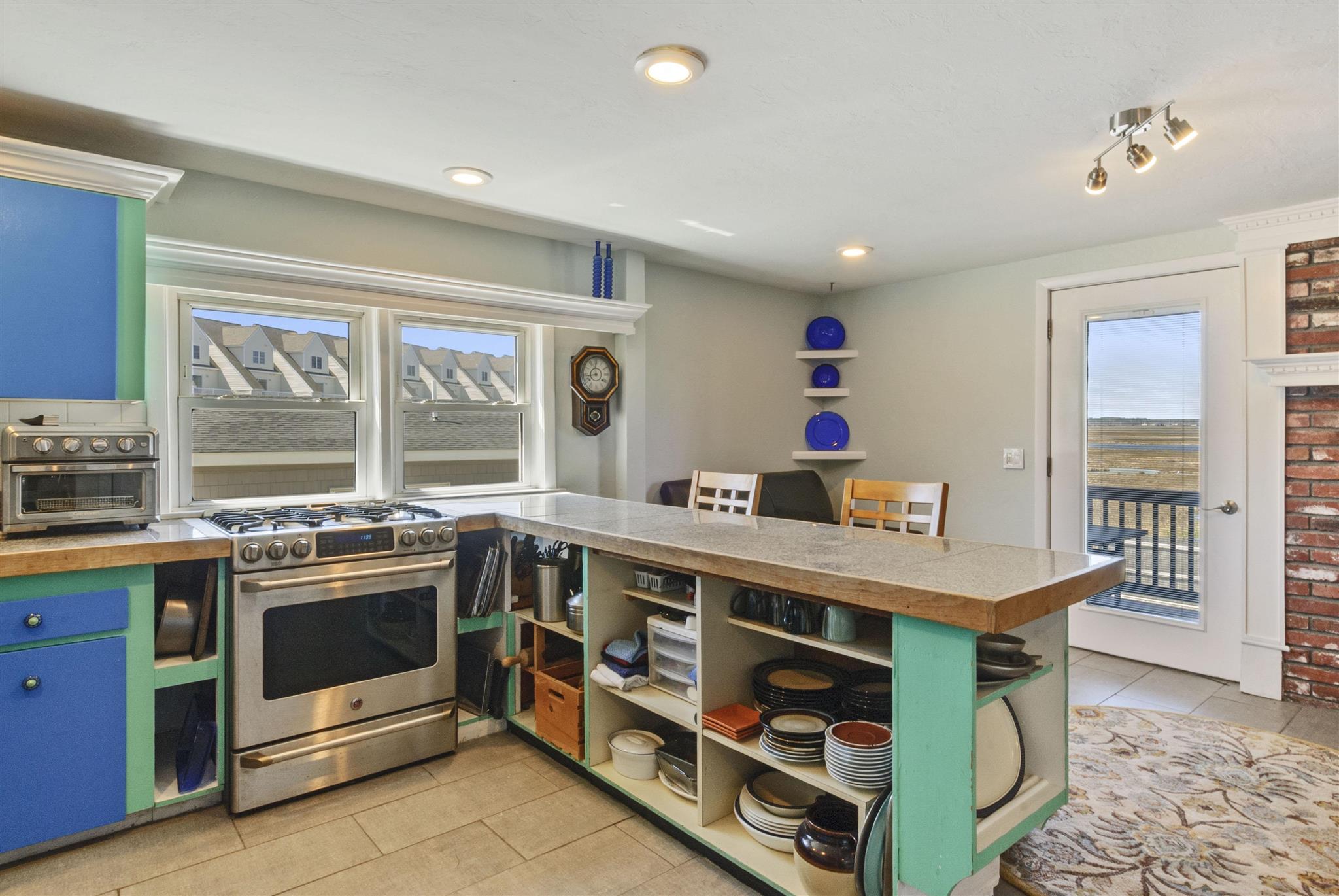 529 Ocean Boulevard Hampton, NH 03842 - Photo 22 of 33