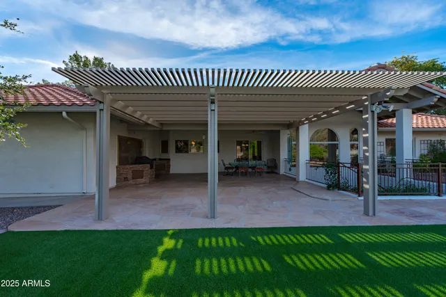 $1,650,000 | 5608 West Soft Wind Drive, Glendale, AZ 85310