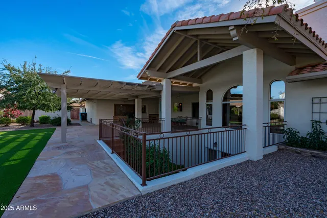 $1,650,000 | 5608 West Soft Wind Drive, Glendale, AZ 85310