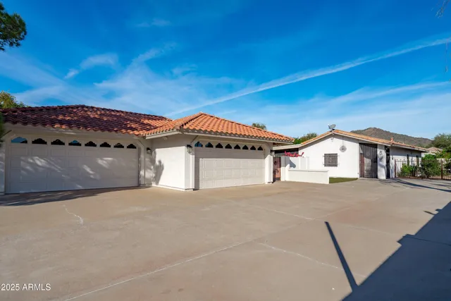 $1,650,000 | 5608 West Soft Wind Drive, Glendale, AZ 85310