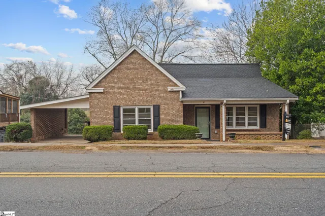 $218,900 | 8 Lee Street, Liberty, SC 29657