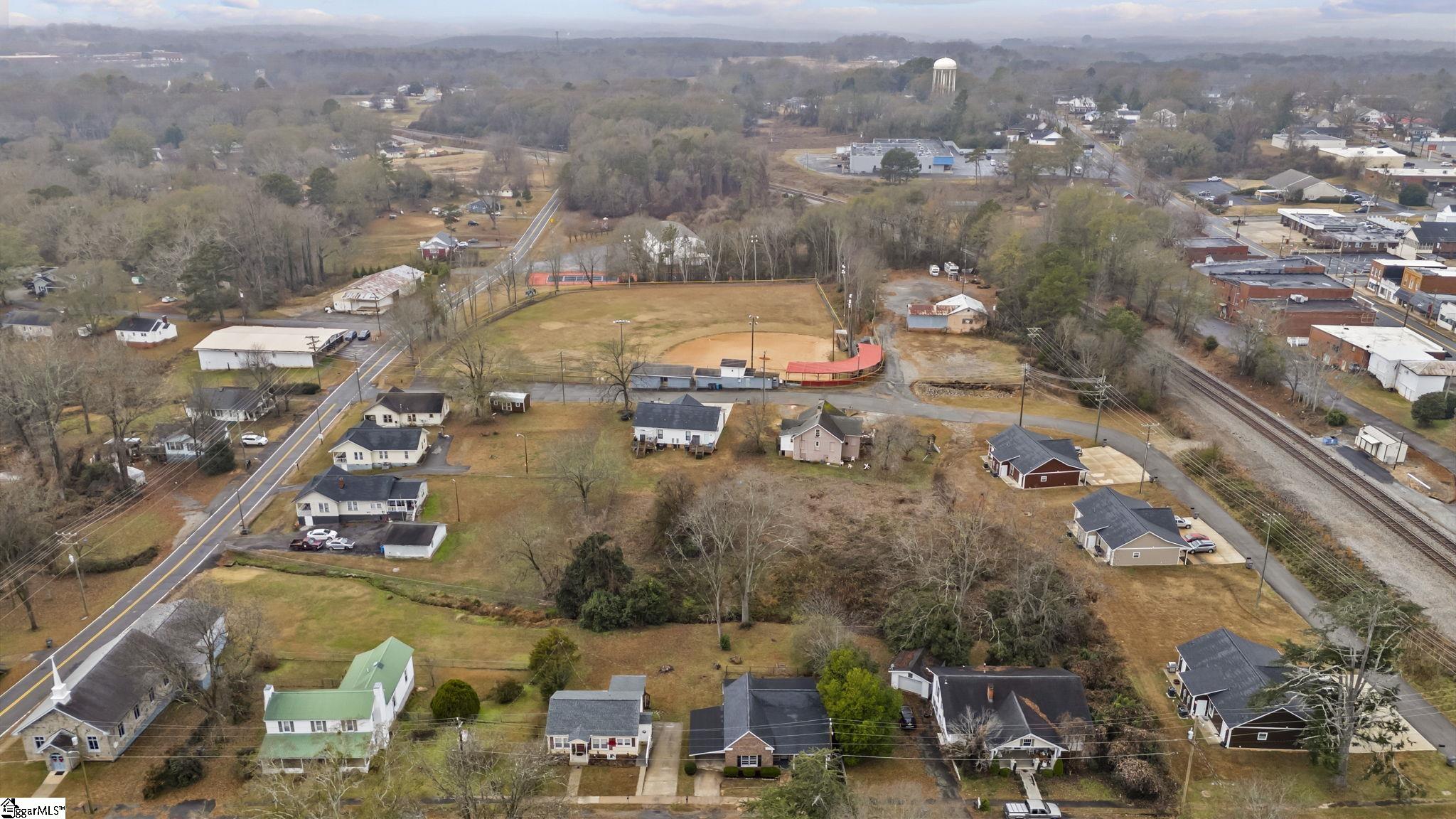 8 Lee Street Liberty, SC 29657 - Photo 31 of 36