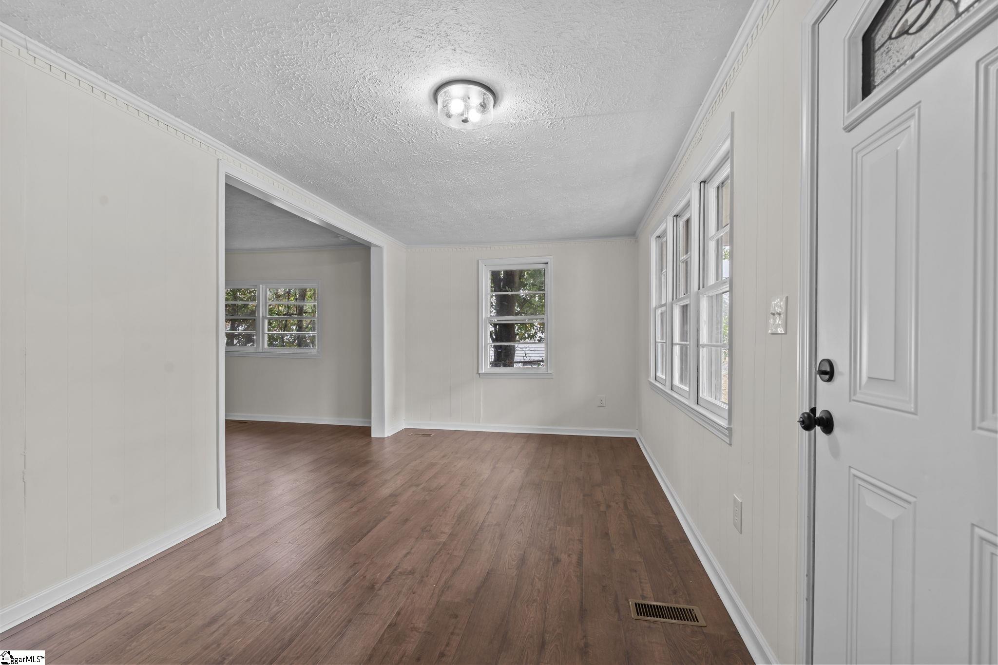 8 Lee Street Liberty, SC 29657 - Photo 6 of 36