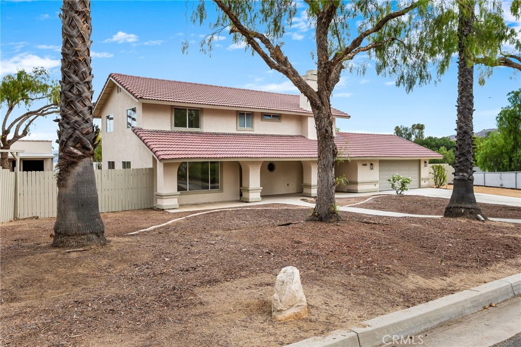 10880 Valley Drive Riverside, CA 92505 - Photo 2 of 40