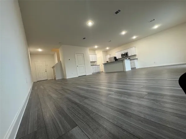 $2,300 | 6089 Mojave Drive, Forney, TX 75126