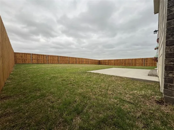 $2,300 | 6089 Mojave Drive, Forney, TX 75126