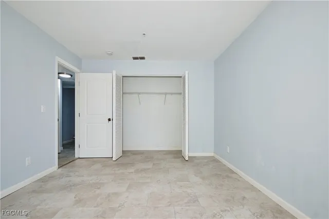 $1,000 | 824 Alderman Street, Unit 209, Fort Myers, FL 33916