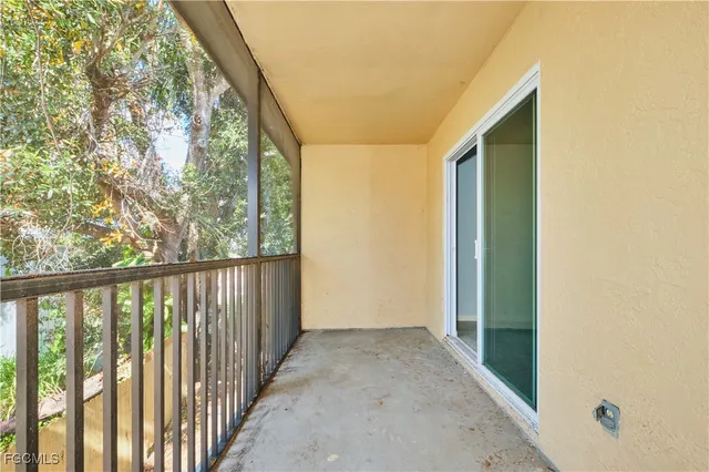 $1,000 | 824 Alderman Street, Unit 209, Fort Myers, FL 33916