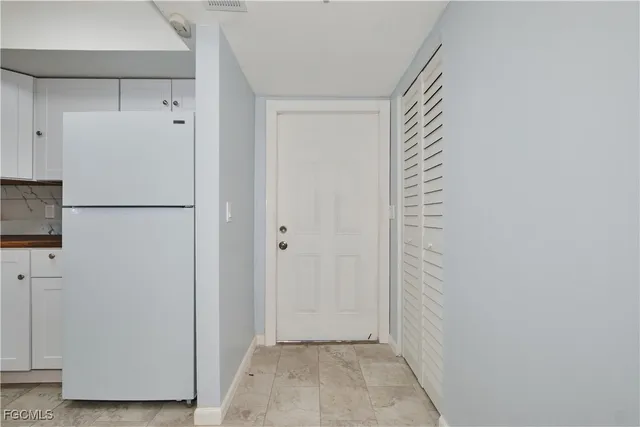 $1,000 | 824 Alderman Street, Unit 209, Fort Myers, FL 33916