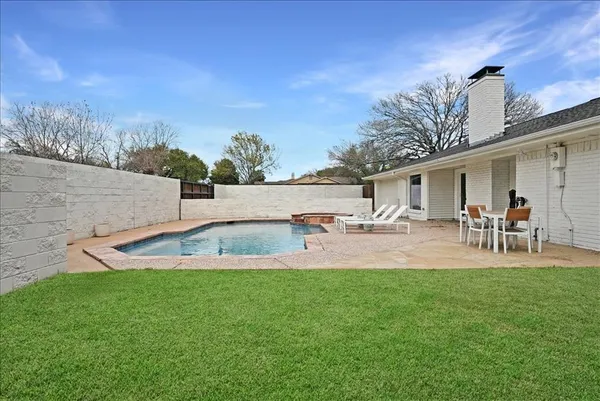 $875,000 | 4263 Shady Bend Drive, Dallas, TX 75244