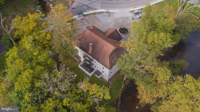 $1,695 | 3 South Brandywine Avenue, Unit 3RD 6, Modena, PA 19320