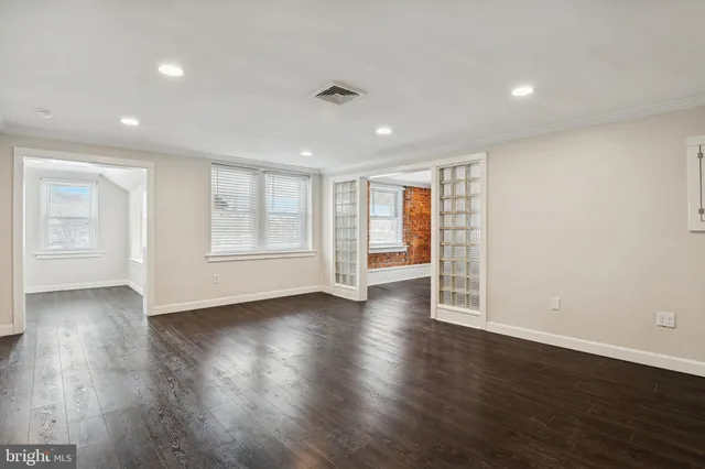 $1,695 | 3 South Brandywine Avenue, Unit 3RD 6, Modena, PA 19320