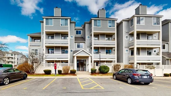 $449,000 | 200 Falls Boulevard, Unit E101, Quincy, MA 02169