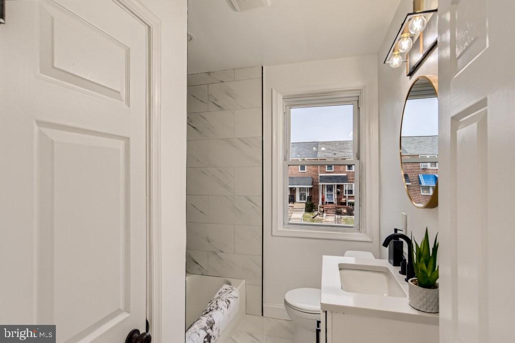 1625 Shadyside Road Baltimore, MD 21218 - Photo 14 of 28 Gallery Image 14