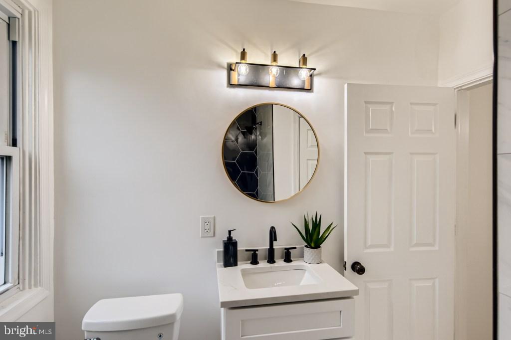 1625 Shadyside Road Baltimore, MD 21218 - Photo 15 of 28 Gallery Image 15
