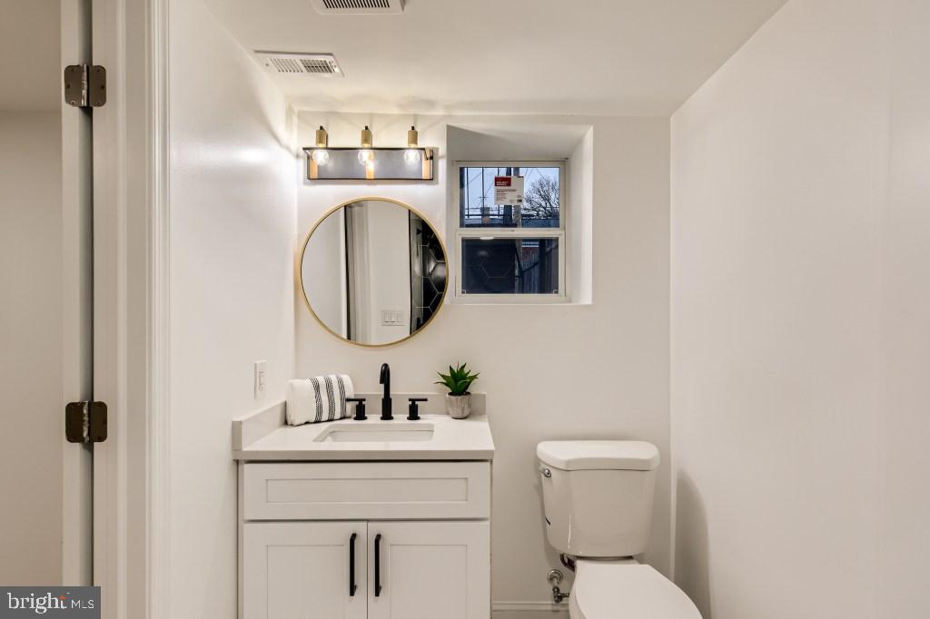 1625 Shadyside Road Baltimore, MD 21218 - Photo 21 of 28 Gallery Image 21