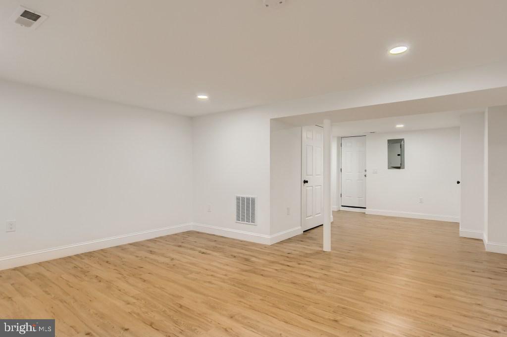 1625 Shadyside Road Baltimore, MD 21218 - Photo 24 of 28 Gallery Image 24