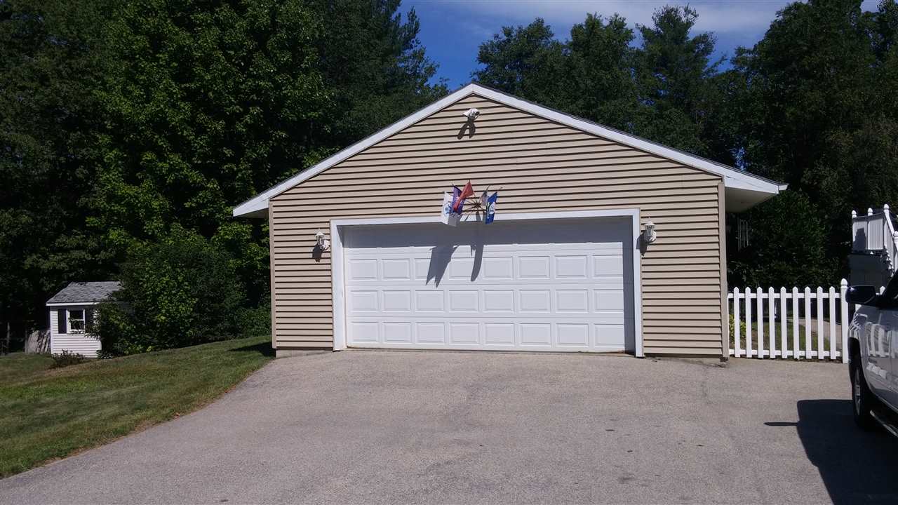74 Ridgefield Drive Milford, NH 03055 - Photo 3 of 32 Gallery Image 3