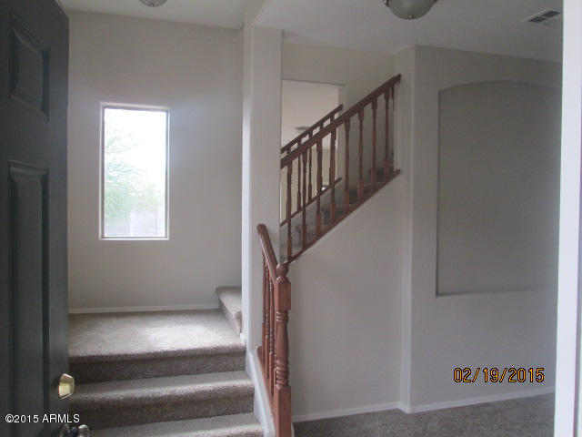 2623 West Carson Road Phoenix, AZ 85041 - Photo 3 of 8 2