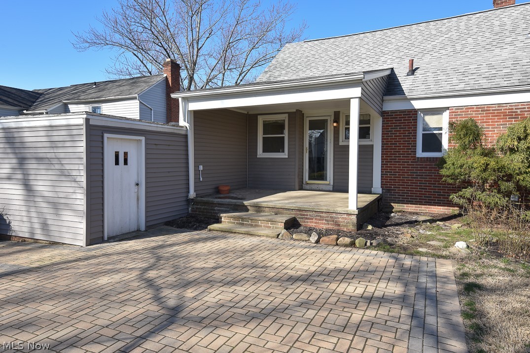 1313 Richmond Road Cleveland, OH 44124 - Photo 33 of 35 Gallery Image 33