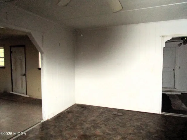 a view of empty room