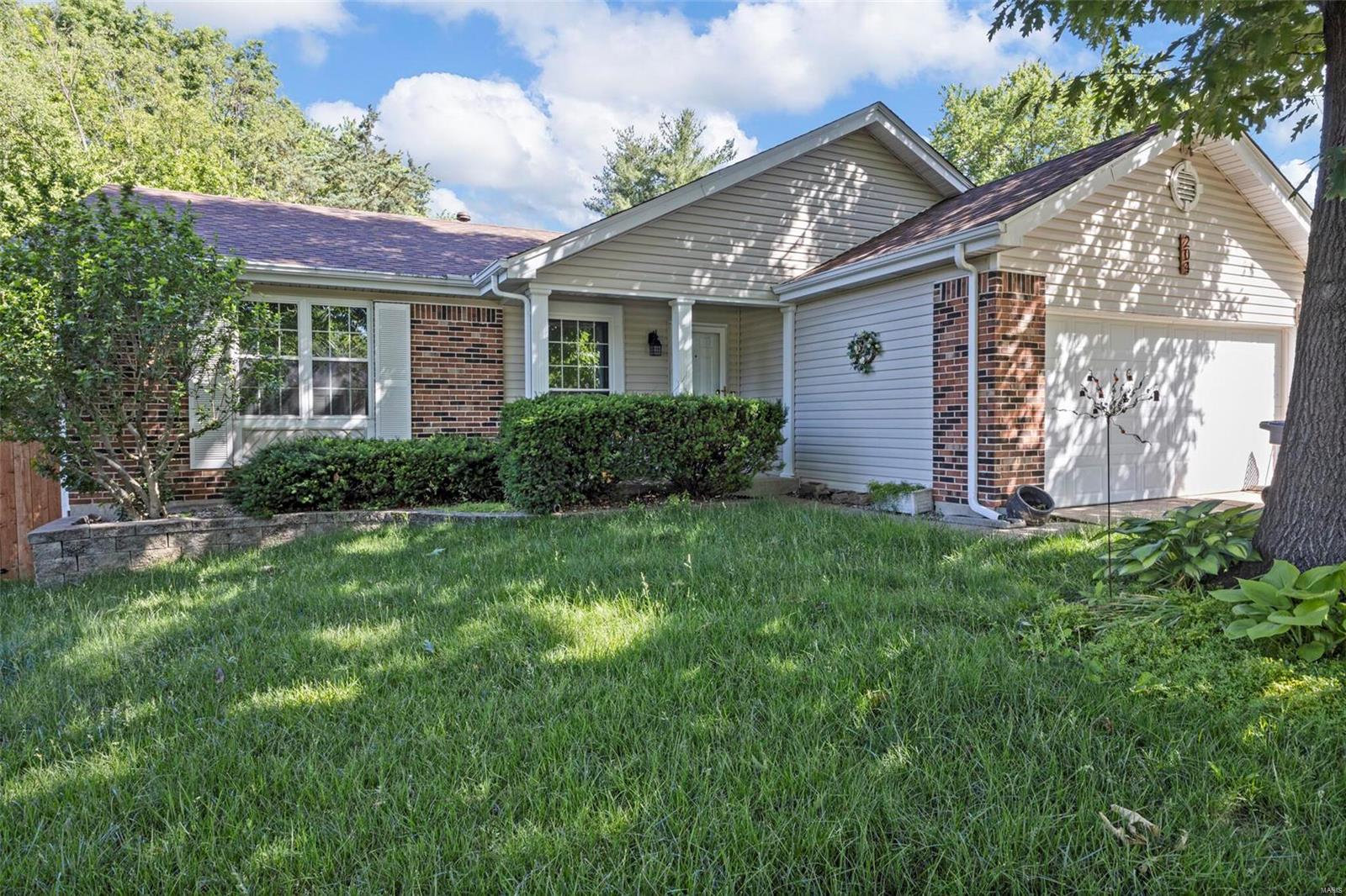 204 Addison Drive St. Peters, MO 63376 - Photo 1 of 35