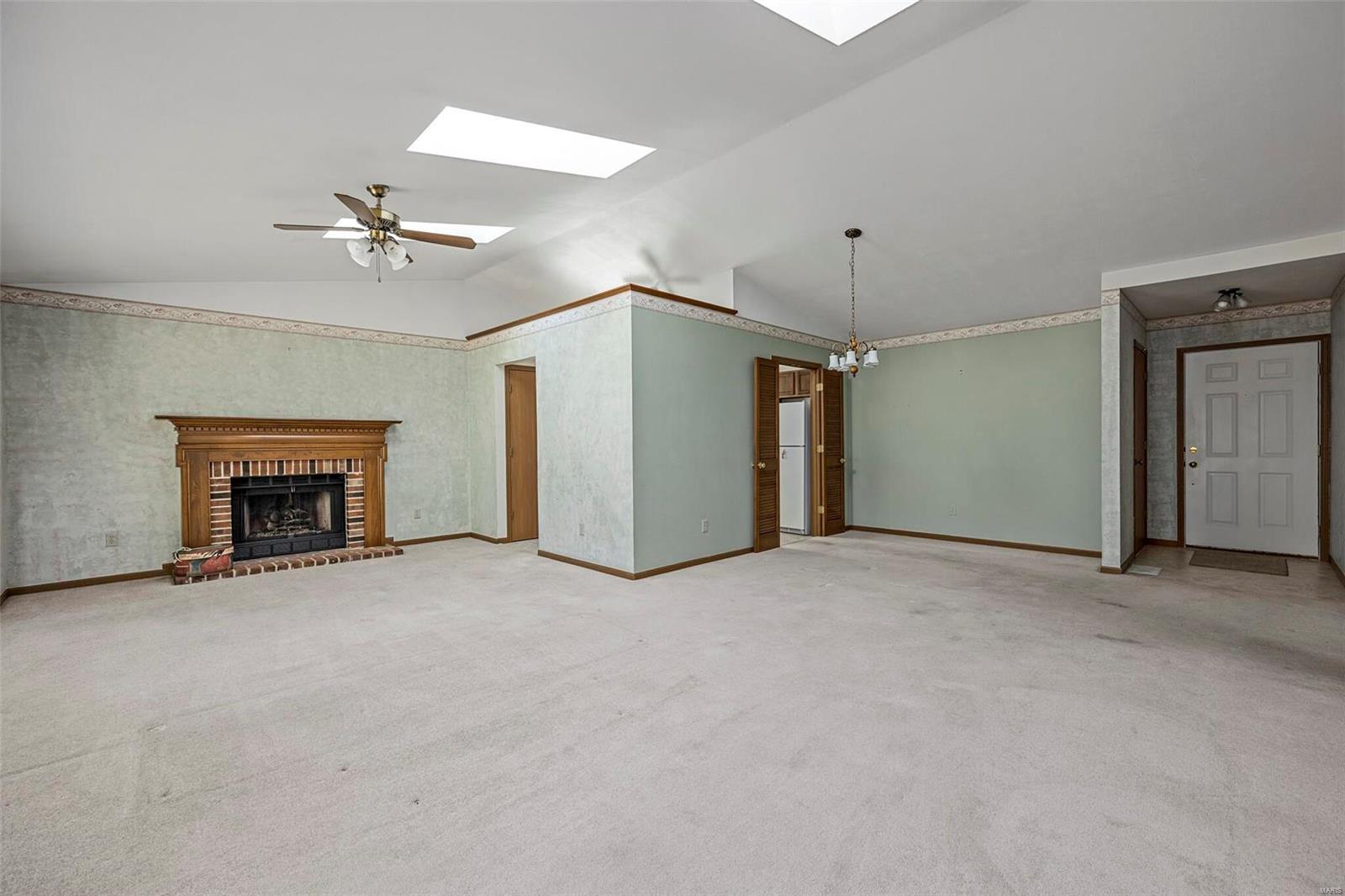 204 Addison Drive St. Peters, MO 63376 - Photo 5 of 35