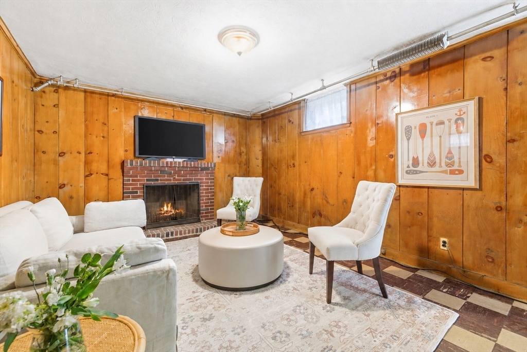 231 Moss Hill Road Boston, MA 02130 - Photo 23 of 34