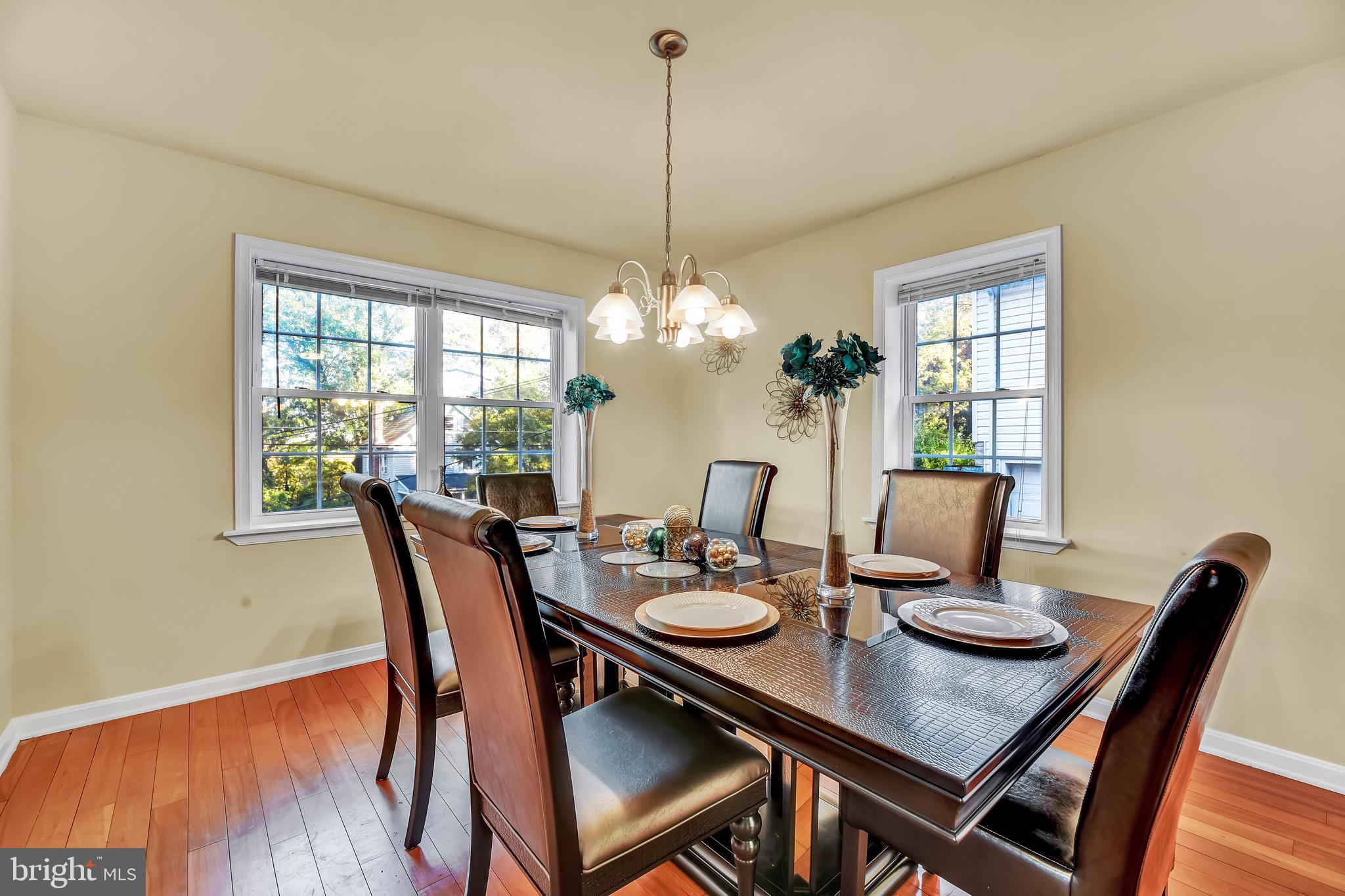 3639 Clifmar Road Baltimore, MD 21244 - Photo 4 of 24 Dining Room