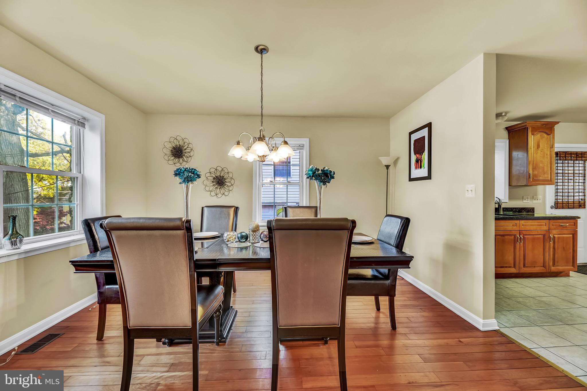 3639 Clifmar Road Baltimore, MD 21244 - Photo 5 of 24 Dining Room